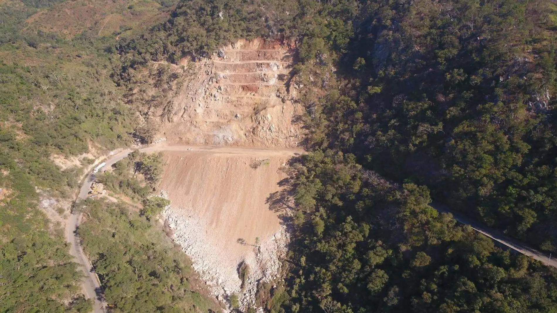 Carretera Barra de Navidad